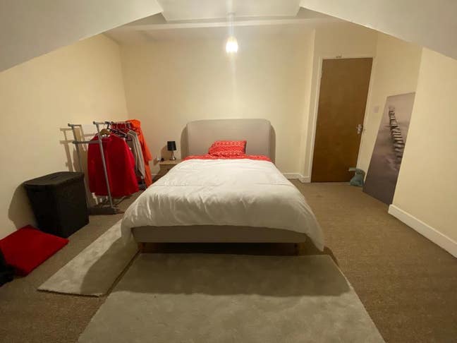 Beautiful All Inclusive Room Available - Stirchley Main Photo