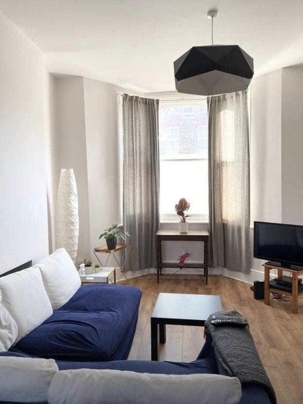 Double Room in Arsenal - Short or long term Main Photo