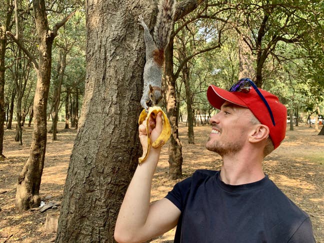 Sociable Proffesional Seeking Buddy-up Main Photo