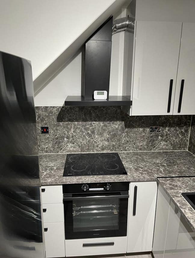 Bright 2 modern rooms available near wembley  Main Photo