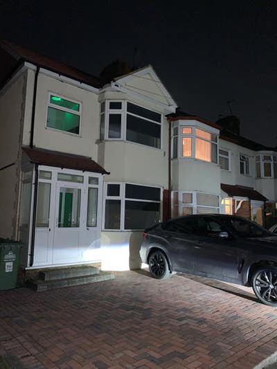 ** All Inclusive Studio Apartments Available** Main Photo