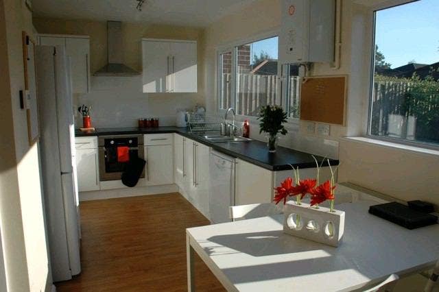 Beautiful double in Beeston  Main Photo