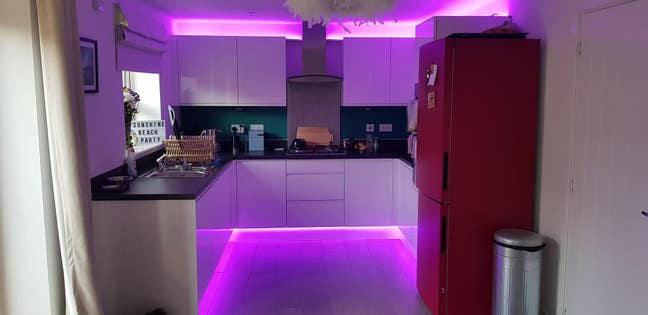 Modern Home – Newly Furnished Double Room Main Photo