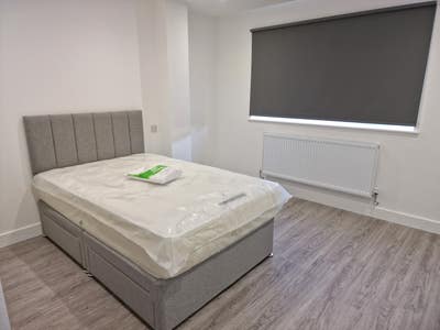 Ground floor ensuite  Main Photo