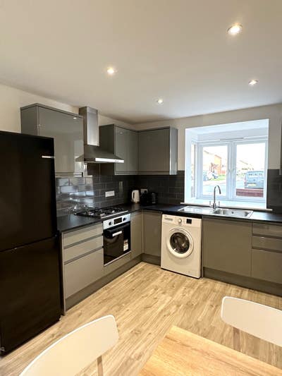 One ensuite room to let in Bognor Regis  Main Photo