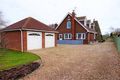 One bedroom self contained annex fully furnished,  Main Photo