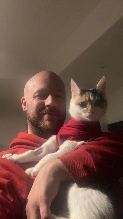 Just a guy after roomies/new place in Shef/Ches Main Photo