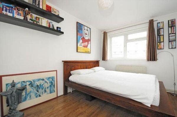 Double bedroom in Kennington Main Photo