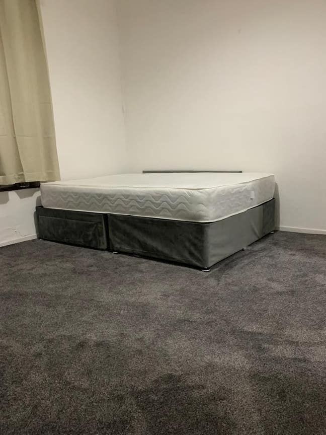 Newly refurbished 5 rooms are available  Main Photo