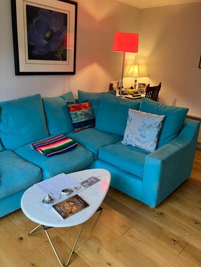 Room in beautiful Barnes  Main Photo