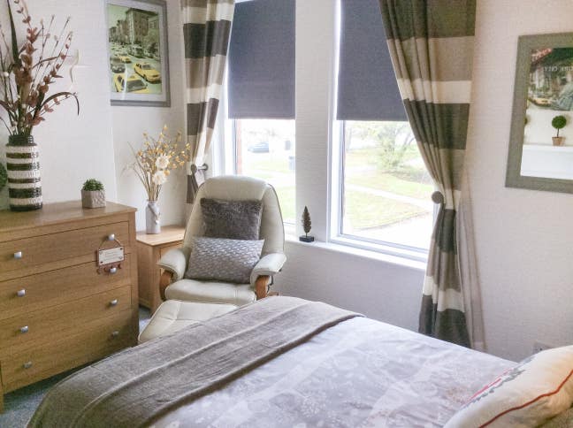 Rarely available -  large hotel style double room Main Photo