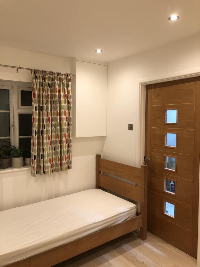 Annex room en-suite,& kitchenette  Main Photo