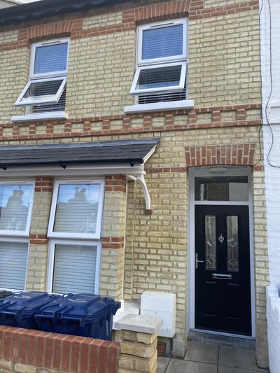Double Room with ensuite Garden - bills included Main Photo