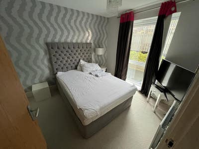 Room available for rent  Main Photo