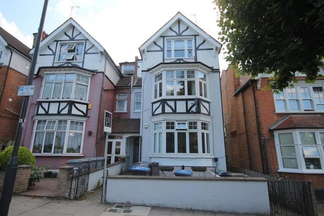 Bright one  bed room flat in NW2 5EY Main Photo