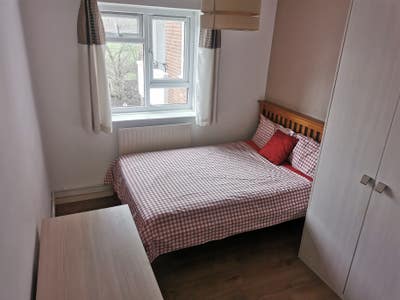 Room for rent all bills included  Main Photo