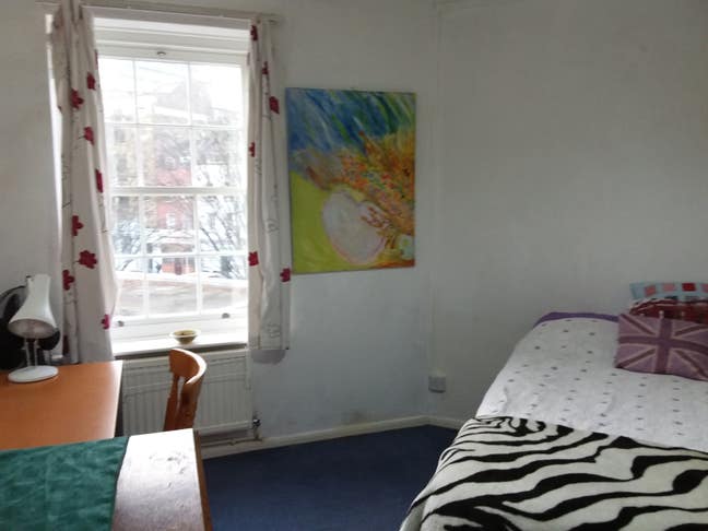  Double Bedroom  Available Main Photo