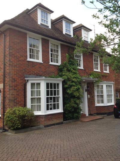 Beautiful, spacious one bedroom apartment  Main Photo