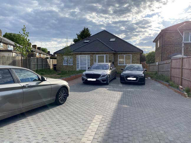 Self Contained Studio (Short&Long Term Lets) Main Photo