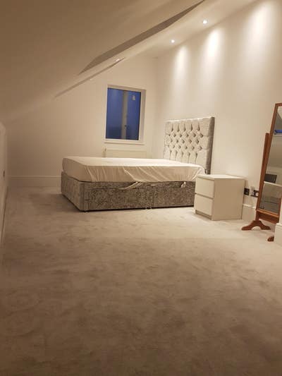 1 Double-Room to Let | Sutton Town | Loft Room Main Photo