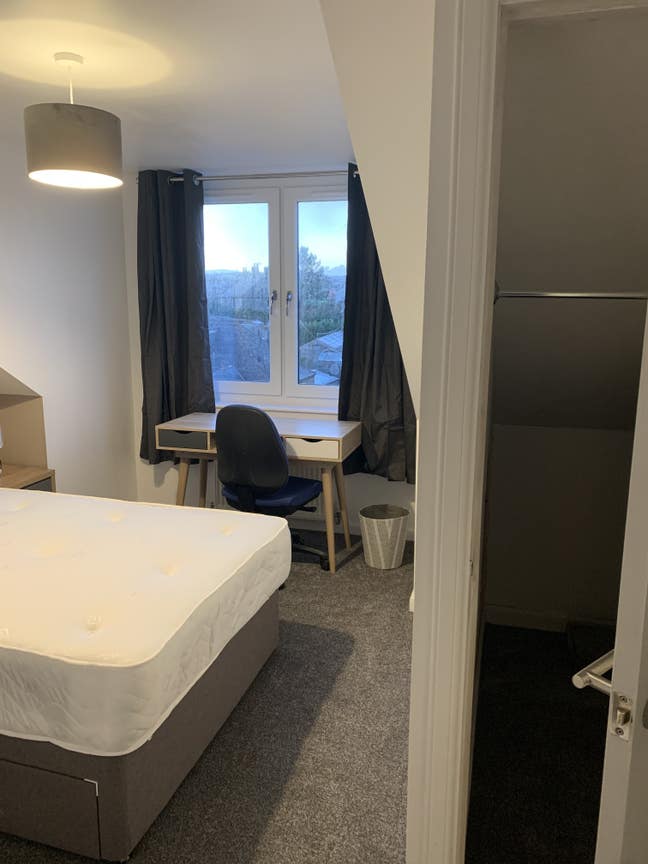 Double ensuite rooms to rent Main Photo