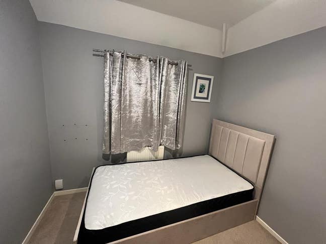 Fully furnished single room including Bill's  Main Photo