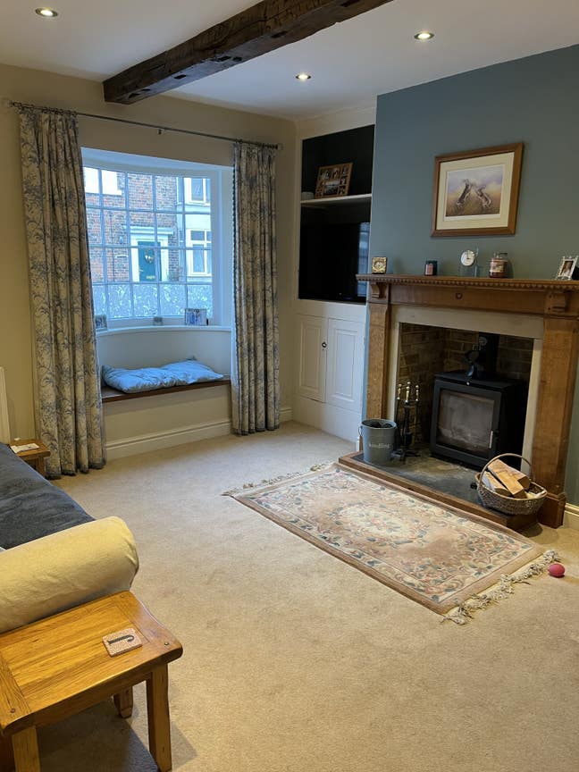 Lovely  room in a Country Cottage   Main Photo