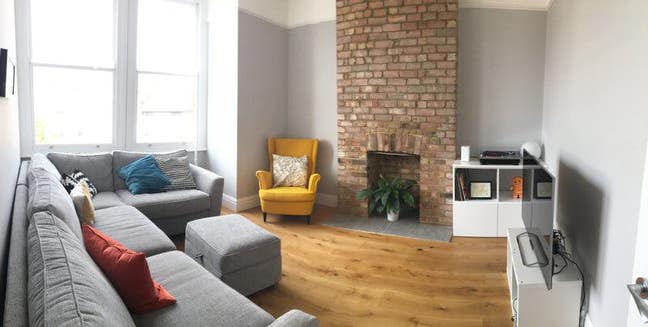 Quiet double room in lovely home Main Photo