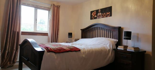 Double room in spacious house with garden. Main Photo