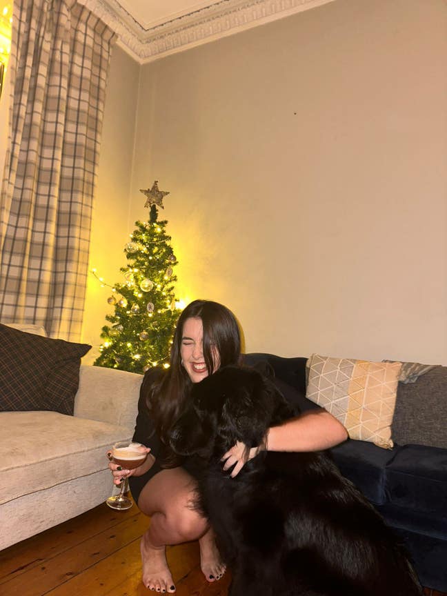 Looking to buddy up to find a flat Main Photo