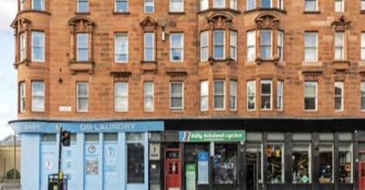 Convenient City Centre Flat Overlooking Park Main Photo