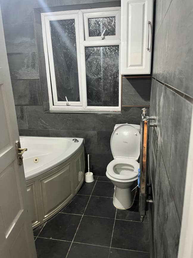 Double Room Available Now  Main Photo
