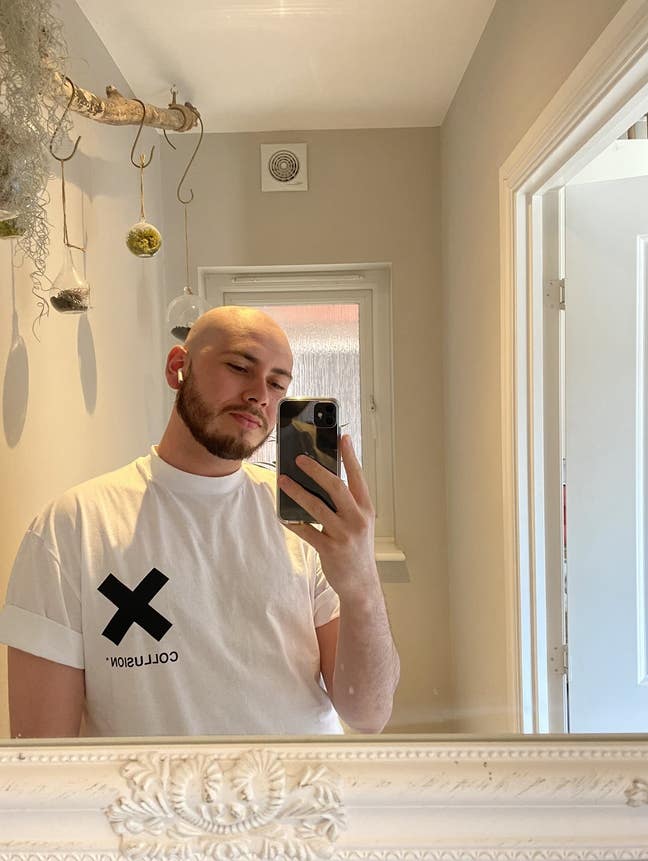 Looking to buddy-up and find an apartment!  Main Photo