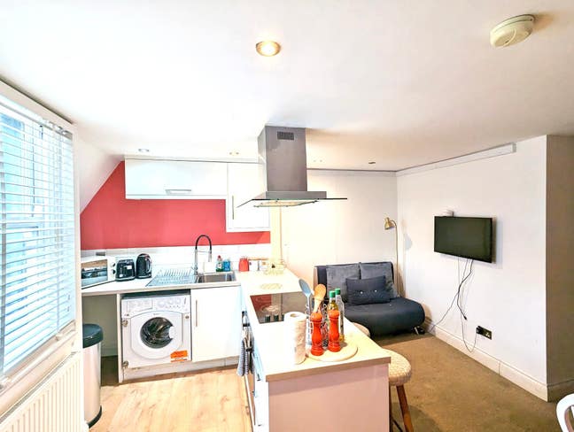 🌳Amazing 2 Bed Apartment On Regent Street Main Photo