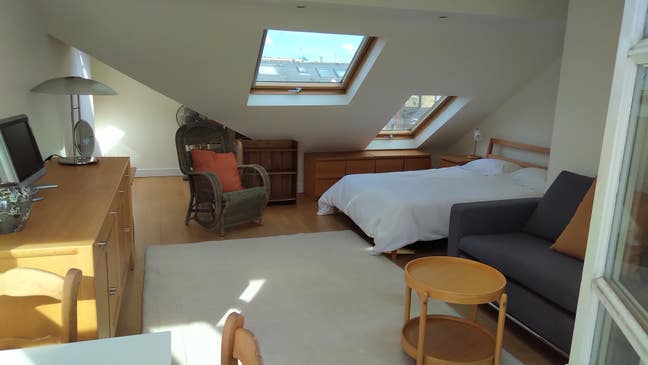 Spacious Self-Contained Studio(Dbl,Kit,Bath) SW15  Main Photo