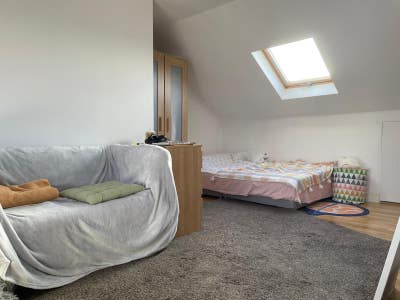 Studio room to let in Vauxhall Main Photo