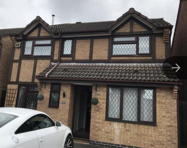 Lovely double room in warm and modern home. Main Photo