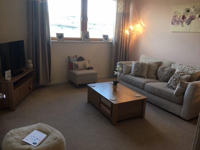 1 Bedroom Harbourside Apartment Available   Main Photo