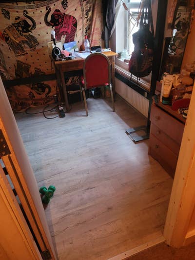 Furnished single room (update pix soon)  Main Photo