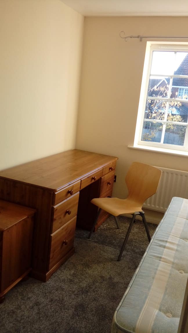 En-suite Double Room in Dussindale Main Photo