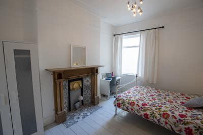  Uplands student home - bills incl  Main Photo
