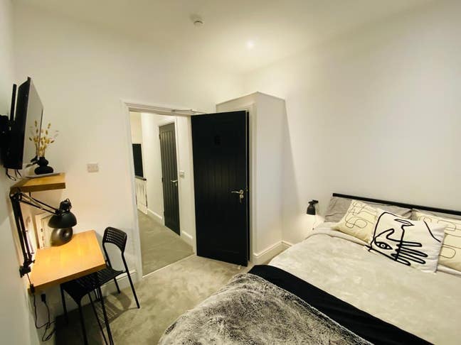 Fantastic Rooms to Rent Edge of the City Centre Main Photo