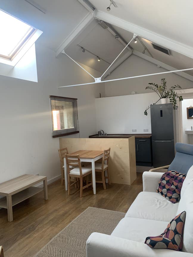 Central Bristol Flat Main Photo