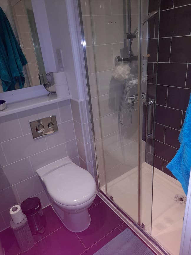 Double room with ensuite to rent Main Photo