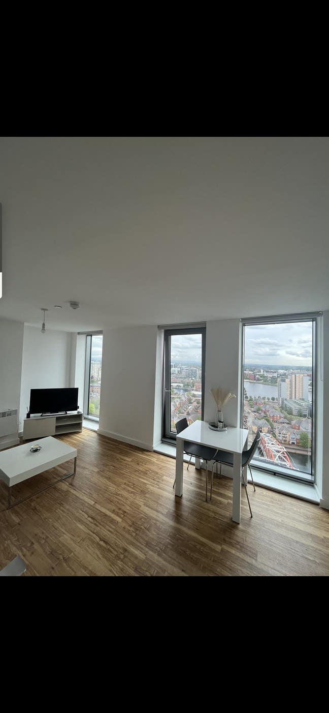 Salford Quays double room and en suite apartment Main Photo