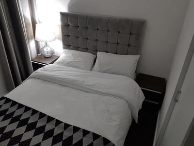 3 bedroomed house close to Airdale Hospital Main Photo