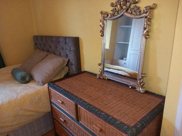 Double Rm. nice area    Short term 1-3m only Main Photo