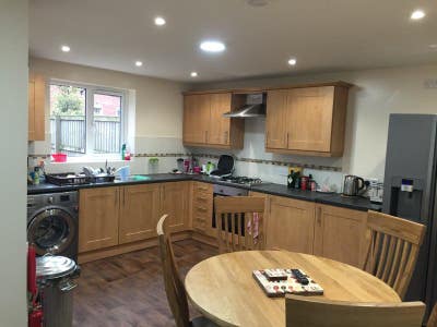 House share Sowerby Bridge HX6 Main Photo