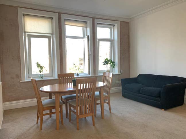 Amazing High Ceiling 2 Bedroom Flat  Main Photo