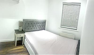 Double Room w/Own Separate Toilet/B Parking & Gate Main Photo